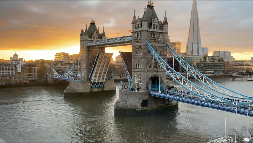 Vecteezy A View Of Tower Bridge In London In The Evening 8731701 Medium